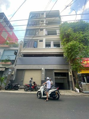 siêu dòng tiền 200tr/tháng! chủ cần bán gấp tòa chdv nguyễn cửu vân, bình thạnh - dt 9x20m - 38 tỷ