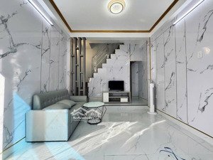 quận 11, nhà lạc long quân, p3, hẻm 8m thông buôn bán sầm uất, thích hợp khách vừa ở vừa kd, sổ đủ