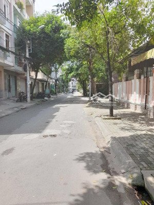 bán gấp| nhà mặt tiền kdc đồng diều| 4 tầng| vị trí đẹp vừa kinh doanh vừa ở