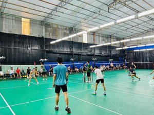 sang nhượng sân cầu lông - lãi 40 triệu/ tháng chỉ 1 tỷ đồng