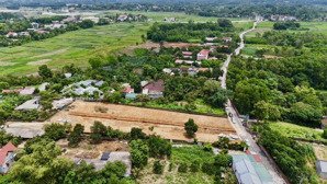 cần bán 103m2 full thổ cư, sổ đỏ chính chủ - vị trí đẹp tại xuân sơn, sơn tây