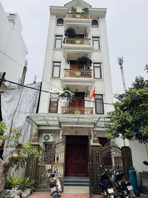 đấu giá đa sỹ - rẻ nhất phố 14 tỷ xx - nhà 5 tầng dt 60m2 - vỉa hè oto tránh kinh doanh