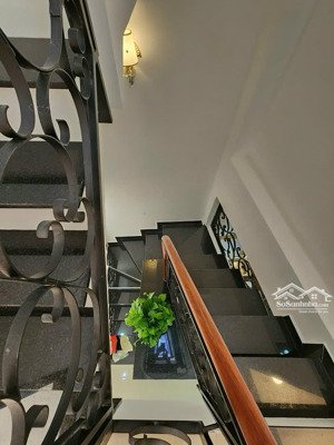 bán nhà nhỏ đẹp bình quới, p28, 32m2, 3.2 tỉ tl