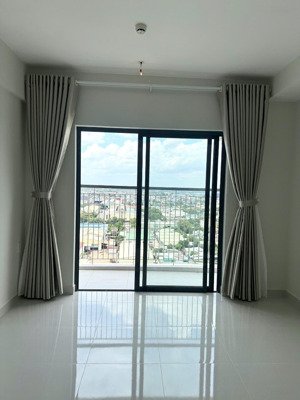 cho thuê cc new lavida, 3,8 triệu, 30m2, 1pn, 1wc, nội thất cơ bản tại dĩ an, bình dương