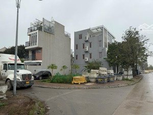 bán lô góc đẹp 133m2 đất đấu giá liên mạc bắc từ liêm mặt tiền rộng 7m khổ đất lý tưởng