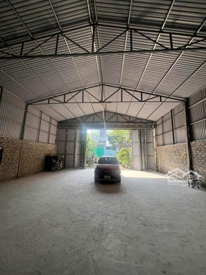 cần cho thuê kho, xưởng 300m2 tại hoa lư ninh bình