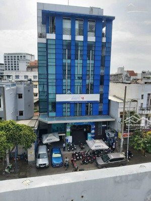 dòng tiền 4,7tỷ/năm. bán gấp tòa nhà mặt tiền phạm văn đồng q. thủ đức - dt: 15x38m2 gía 72.5 tỷ