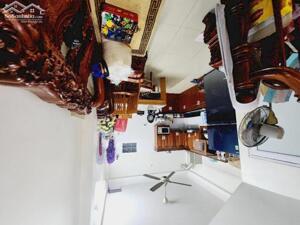 Bán nhà phố Thuỵ Phương 37m2, dân xây 5 tầng, ô tô đỗ cửa chỉ hơn 6 tỷ