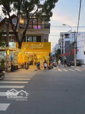 siêu vị trí - quận 3 - gía 23 tỷ - mt nguyễn thiện thuật (2 chiều) - 6x10m - 3 tầng - hđt: 90 triệu