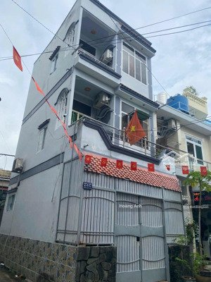 nguyễn văn lượng căn góc 2 mặt hẻm - 31m2 - hẻm xe hơi - nhỉnh 4 tỏi