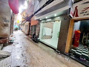 nhà nguyễn trãi.mặt ngõ thông kinh doanh - 5 tầng - nhà đep đủ công năng - tặng full đồ