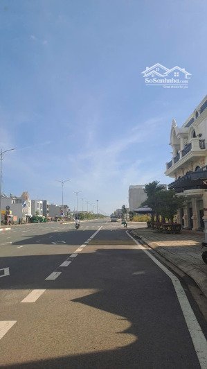 tôi chính chủ cần bán lô biệt thự 250m2 tđc lộc an bình sơn giá 3tỷ6 ngay trục đường chính. có sổ