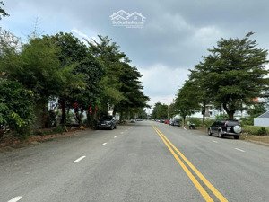 bán lô mặt tiền dự án 970 tín hưng, p. phú hữu, dt: 86,4m2, giá 11,5 tỷ