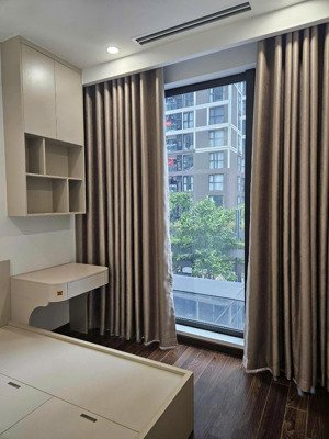 cho thuê cc masteri west heights miễn phí dịch vụ, 54m2, 2pn, 2wc free gym bể bơi trong nhà