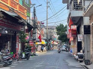 tây bầu - kim chung - đông anh. 200m2 13.2m mt ngõ thông oto chạy vòng vòng cách 1 nhà ra mp