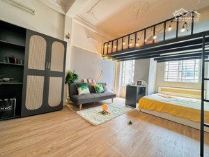 cho thuê căn duplex ban công , 2 giường ngủ - gần ngay các trường đại học phù hợp các bạn sv