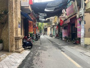 bán nhà lô góc hiếm - trung tâm hoàng mai - giá chỉ hơn 9 tỷ!!!