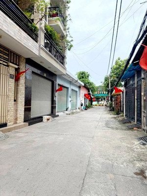 4x17,5 - 2 tầng - hẻm xe hơi - phường tây thạnh - đang có dòng -