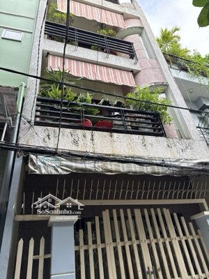 hẻm xe hơi quay đầu,đường lạc long quân,quận tân bình.
- dt 4,3x13 nhà 4tầng btct-giá 10,5 tỷ