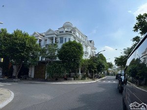 căn biệt góc 2 mặt tiền diện tích lớn khu cityland garden hills, phường 5, gò vấp