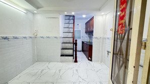 chỉ 2.35 tỷ! nhà nhỏ xinh, vị trí đỉnh, 3 tầng, 2pn, âu dương lân, phường 2, quận 8