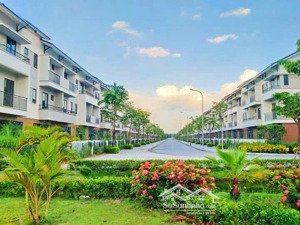 đầu tư sinh lời cao shophouse 120m2 centa riverside từ sơn,rẻ hơn khu vực 500 triệu
