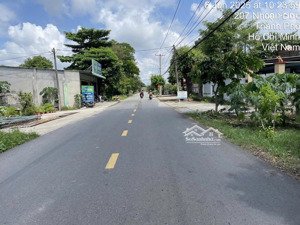 mt đường nhựa nhuận đức huyện củ chi, dt: 1500m2 thổ cư + 2848m2 vườn bên hông và phía sau có đường