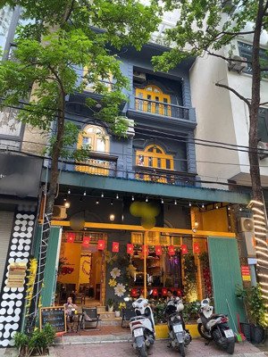 hiếm có khó tìm - nhà mặt phố - trung tâm cầu giấy - mặt tiền rộng - kd đỉnh cao. 80m, 42,5tỷ