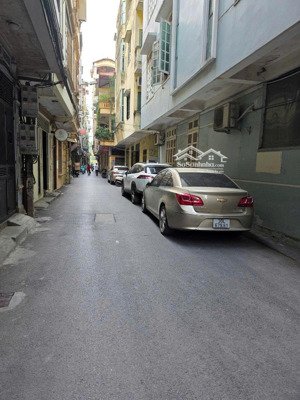 bán nhà ngõ 68 xuân thủy, cầu giấy, oto dừng đỗ ngày đêm, 50m2, 4 tầng, 21 tỷ.