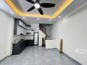 bán nhà 5t x36m đức diễn cầu diễn ô tô 7 chỗ qua cửa cách 15m ra ô tô tránh gần nhà văn hoá gửi xe