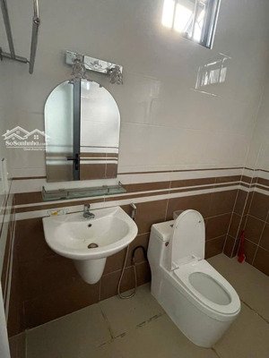 bán nhà mặt tiền đường lê đình quản phường cát lái quận 2 thủ đức.giá bán chỉ 9 tỷ.sổ hồng