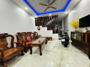 nhà 3 tầng full nội thất gỗ xịn kđt an bình tân, đã có sổ đỏ chỉ 8,3 tỷ/ lh 