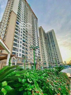 chính chủ cần bán căn 72m chung cư xuân mai. full nội thất vào ở được luôn. liên hệ: 