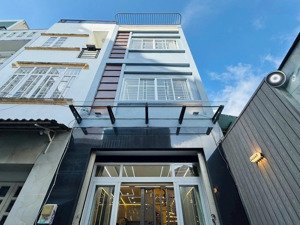 bán gấp nr 52m2 giá 2ty930 đ. trần hữu trang, phường 10, phú nhuận , hẻm oto, pháp lý sạch, shr