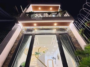 hot hot hot!!! cô ba kí gửi bán gấp nhà nguyễn văn đậu p5 quận bình thạnh giá chỉ 3tỷ200triệu