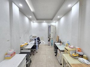 bán nhà siêu hiếm giảm liền chỉ 11.2 tỷ phố lê thanh nghị 55m 5 tầng hai bà trưng cực chất