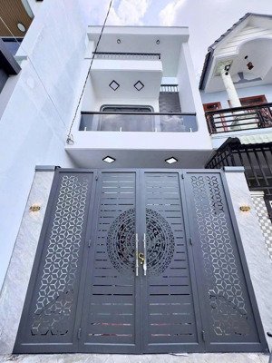 thanh lí gấp nhà thành thái 39m2 hẻm ô tô, giá siêu đẹp 3 tỷ 890, sẵn shr sang tên công chứng ngay