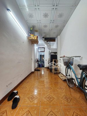 nhà trong ngõ 202 định công hạ, hoàng mai, hn