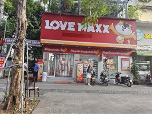 cho thuê nhà mặt phố trần nhân tông, 100mx2t, mt 9m, 100tr,hai bà trưng, hợp café, spa, showroom,vp