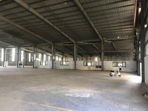 cho thuê kho cụm cn nguyên khê 2000-8600m2.