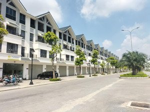 chỉ 17.x tỷ, đường 30m, kinh doanh, liền kề hinode royal park, hoài đức