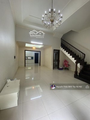 cho thuê liền kề splendora, 126m2, nội thất cơ bản, nhà trống sẵn xem, giá 16tr