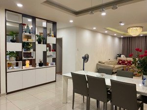 (giá chuẩn chào bán) bohemia 86m2 2pn-2wc nội thất làm mới, sổ đỏ, có slot, thương lượng sâu.8 tỷ