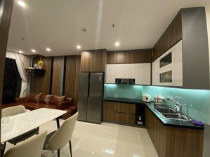 tôi muốn cho thuê căn 2n+ tòa s2.03 khu sapphire2 đầy đủ nội thất mới xịn giá 11tr lh: 