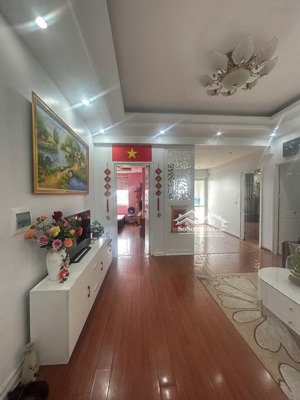 bán nhanh căn hộ 3pn 90m2 tại ct1 xa la. giá chỉ hơn 4 tỷ