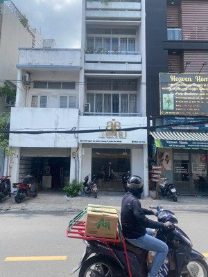 bán nhà huỳnh văn bánh, phường 13, quận phú nhuận. lh 