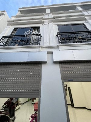 bán nhà 31m2 giá 2tỷ480tr nhà đẹp không quy hoạch không lỗi phong thủy, gần trường , chợ , tiện ích