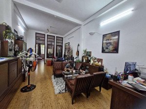 mặt tiền kd siêu đẳng sát chợ bến thành dòng tiền khủng 6 tầng 4x17 nhỉnh 100tỷ