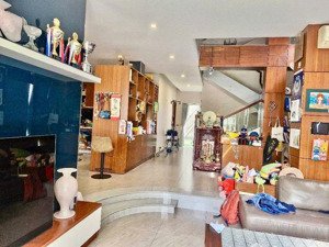 ( nhà bè ) mặt tiền đường số kdc sadeco phước kiển 1 hầm 3 tầng chỉ 30 tỷ