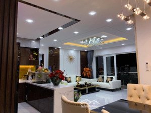 cho thuê căn hộ 3pn, 3wc, 147m2, 28 triệu tại the everrich i, q11, hcm lh hùng